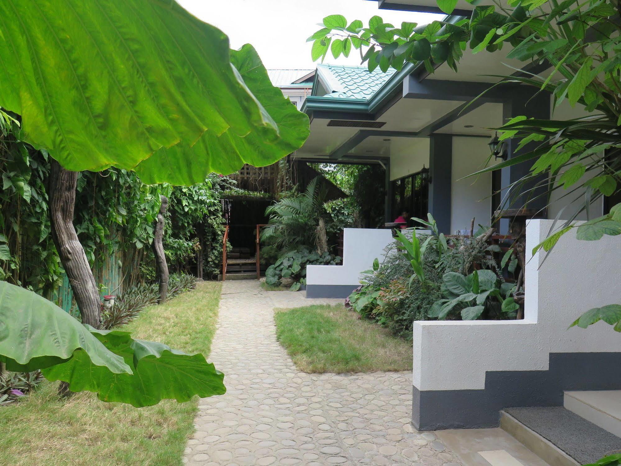 إل نيدو Bulul Garden Resort المظهر الخارجي الصورة